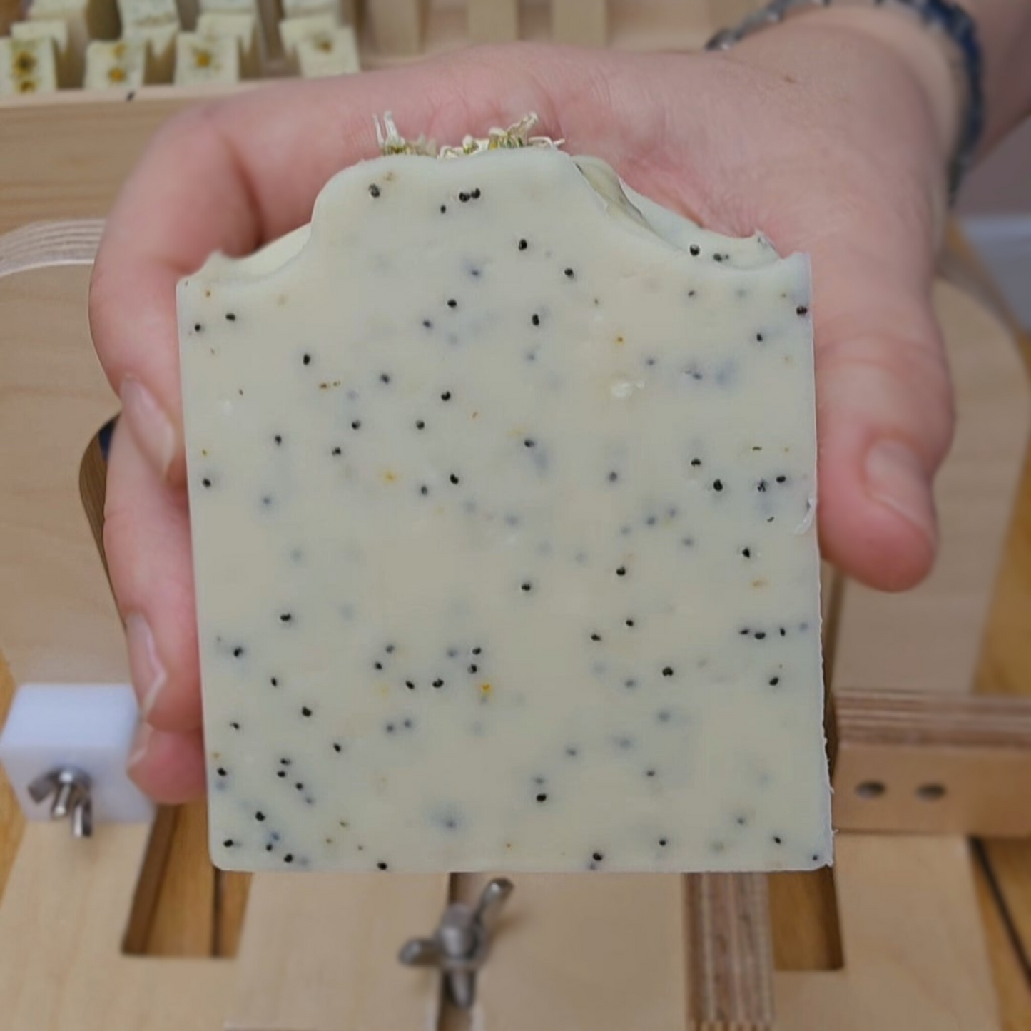 Extra Gentle Chamomile Soap With Poppy Seeds